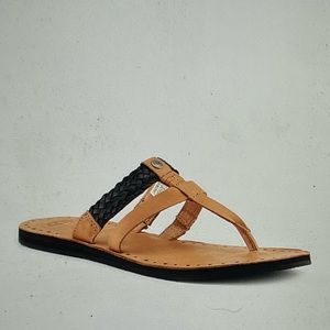 Ugg Sandals Audra Leather Flip Flops Tan Sz 12 Nwt - image 1